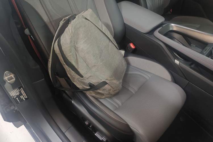Used Zeekr 007GT 2025 Rear-Drive Intelligent Driving Version 75 kWh Right Front Seat