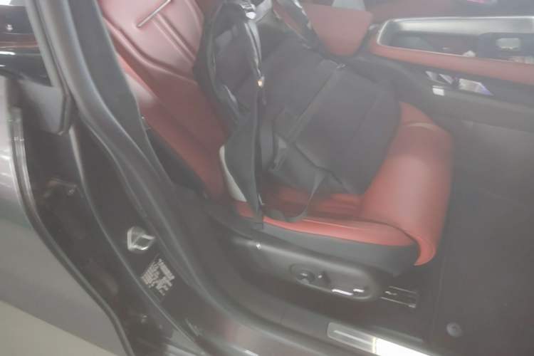 Used Zeekr 007GT 2025 Long-Range All-Wheel-Drive Intelligent Driving Version 100 kWh Right Front Seat