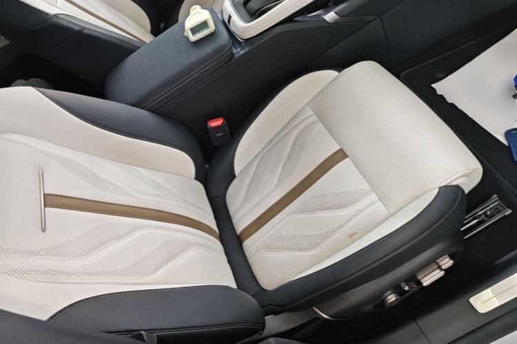 Used Zeekr 007GT 2025 Long-Range Rear-Wheel Drive Intelligent Driving Version 100 kWh Right Front Seat