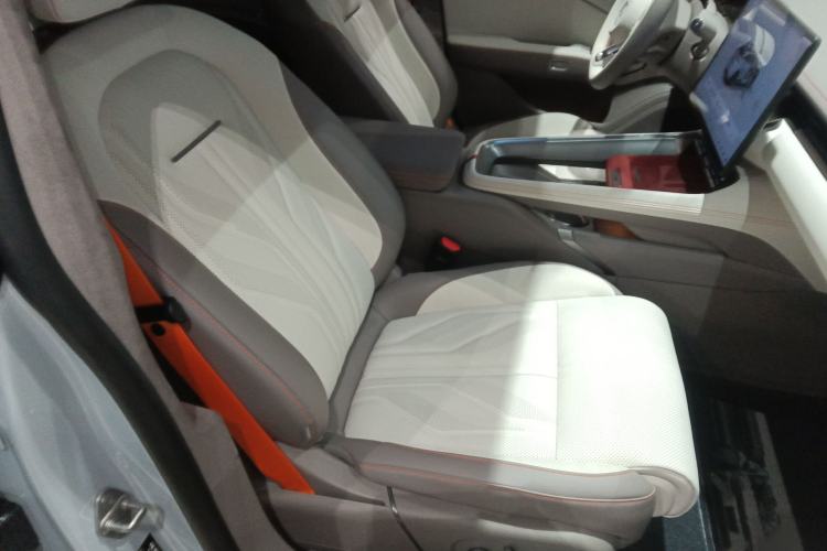 Used Zeekr 007GT 2025 Long-Range Rear-Wheel Drive Intelligent Driving Version 100 kWh Right Front Seat