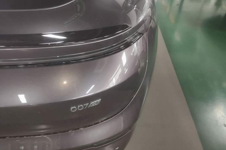 Used Zeekr 007GT 2025 Long-Range All-Wheel-Drive Intelligent Driving Version 100 kWh Right Rear Taillight
