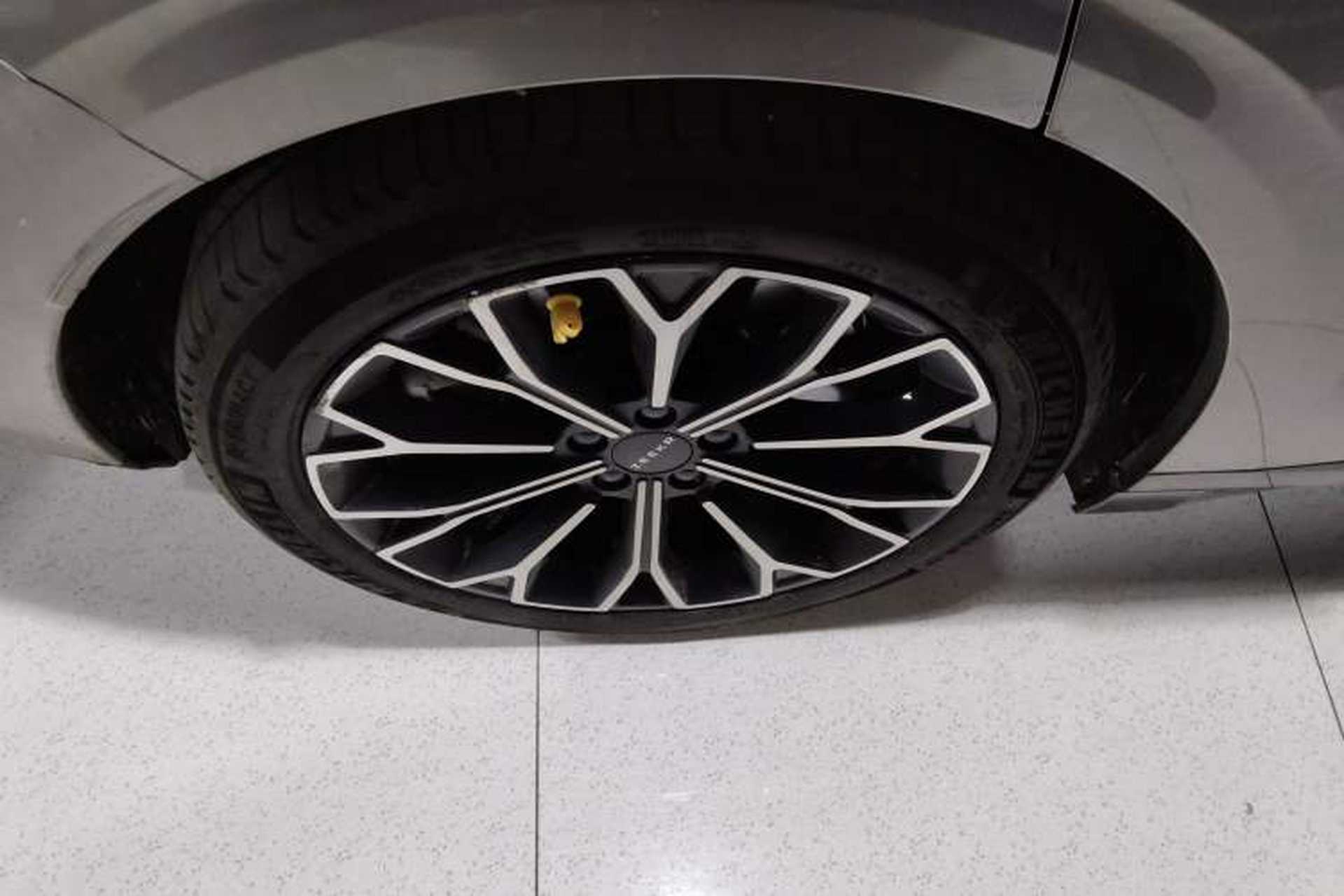 Used Zeekr 007GT 2025 Rear-Drive Intelligent Driving Version 75 kWh Right Rear Wheel Hub