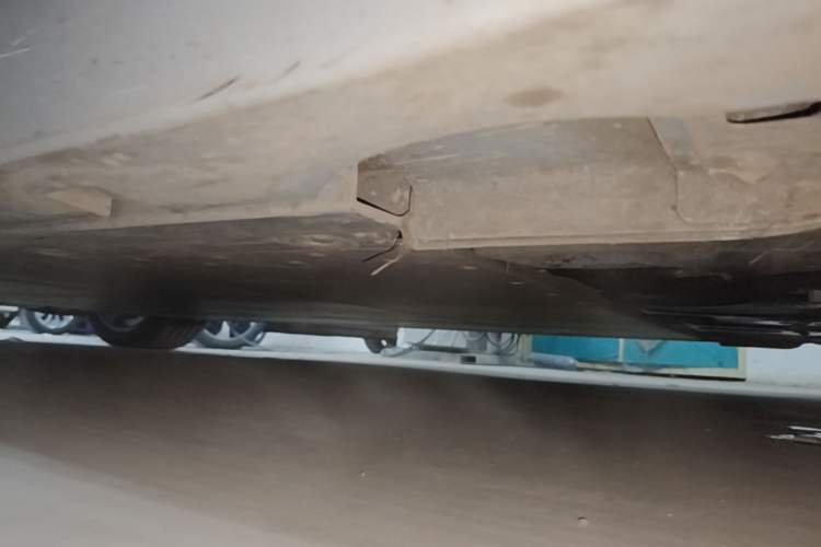 Used Zeekr 007GT 2025 Four-Wheel Drive Intelligent Driving Version 75 kWh Right Side Sill