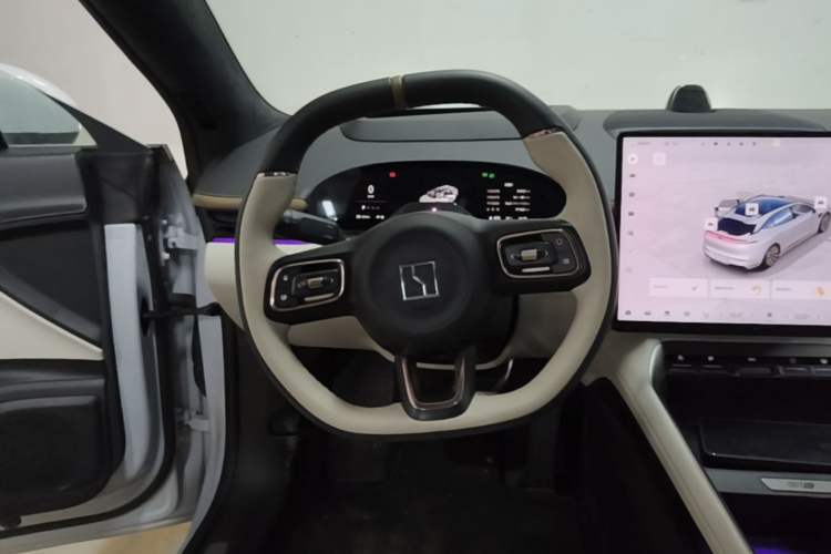 Used Zeekr 007GT 2025 Four-Wheel Drive Intelligent Driving Version 75 kWh Steering Wheel