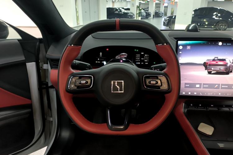 Used Zeekr 007GT 2025 Four-Wheel Drive Intelligent Driving Version 75 kWh Steering Wheel