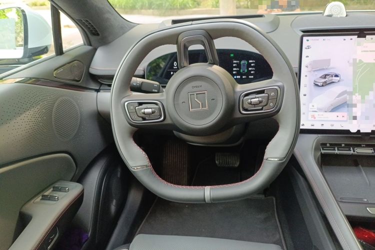 Used Zeekr 007GT 2025 Long-Range Rear-Wheel Drive Intelligent Driving Version 100 kWh Steering Wheel