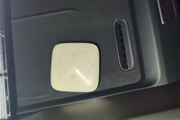 Used Zeekr 007GT 2025 Four-Wheel Drive Intelligent Driving Version 75 kWh Vehicle Key