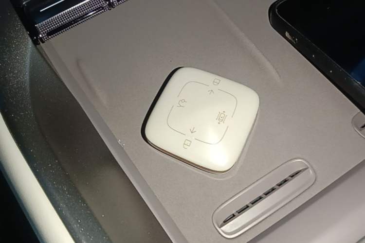 Used Zeekr 007GT 2025 Rear-Drive Intelligent Driving Version 75 kWh Vehicle Key