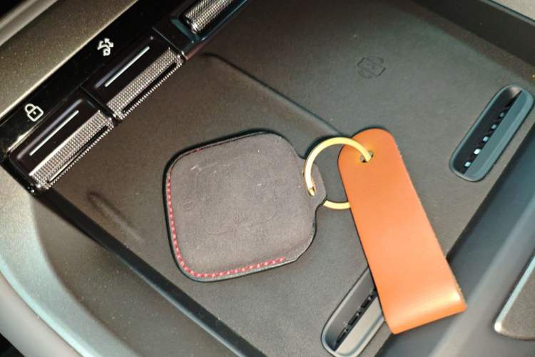 Used Zeekr 007GT 2025 Rear-Drive Intelligent Driving Version 75 kWh Vehicle Key