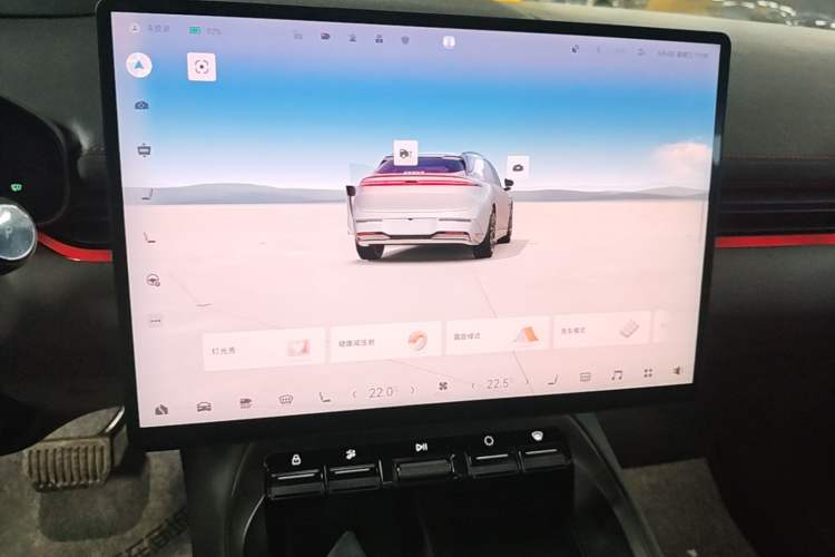 Used Zeekr 007GT 2025 Long-Range Rear-Wheel Drive Intelligent Driving Version 100 kWh Audio And AC Panel