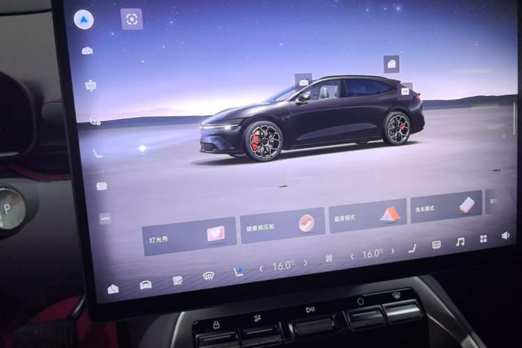 Used Zeekr 007GT 2025 Long-Range Rear-Wheel Drive Intelligent Driving Version 100 kWh Audio And AC Panel