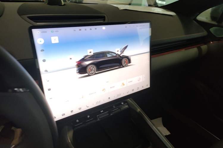 Used Zeekr 007GT 2025 Long-Range Rear-Wheel Drive Intelligent Driving Version 100 kWh Audio And AC Panel
