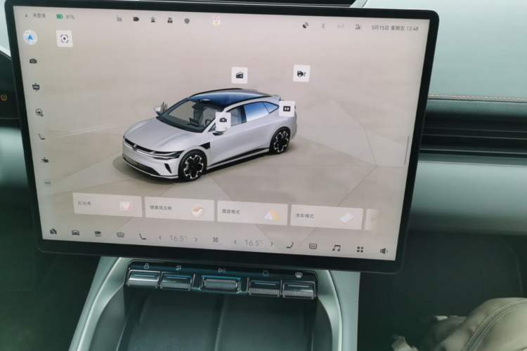 Used Zeekr 007GT 2025 Long-Range Rear-Wheel Drive Intelligent Driving Version 100 kWh Audio And AC Panel