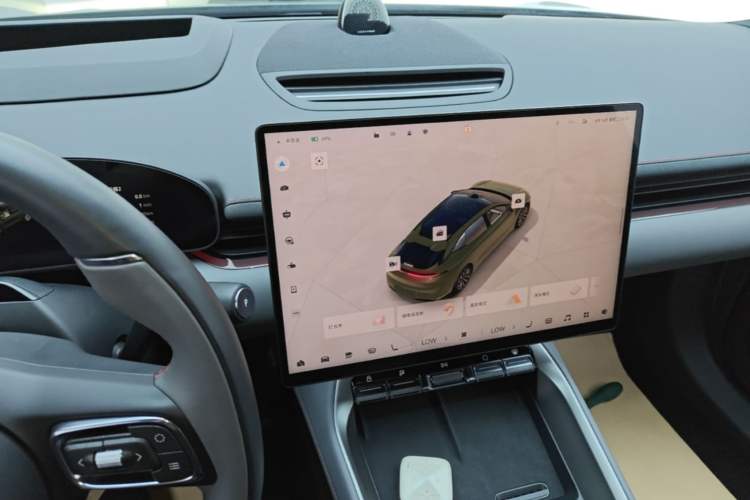 Used Zeekr 007GT 2025 Long-Range Rear-Wheel Drive Intelligent Driving Version 100 kWh Audio And AC Panel