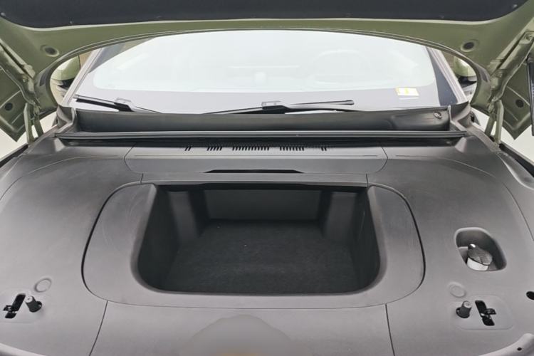 Used Zeekr 007GT 2025 Long-Range Rear-Wheel Drive Intelligent Driving Version 100 kWh Engine Bay