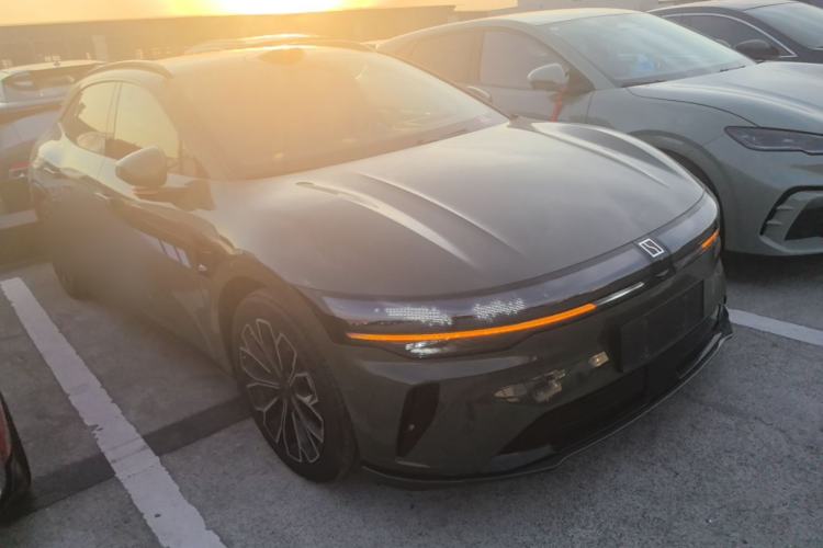 Used Zeekr 007GT 2025 Long-Range Rear-Wheel Drive Intelligent Driving Version 100 kWh Exterior 1