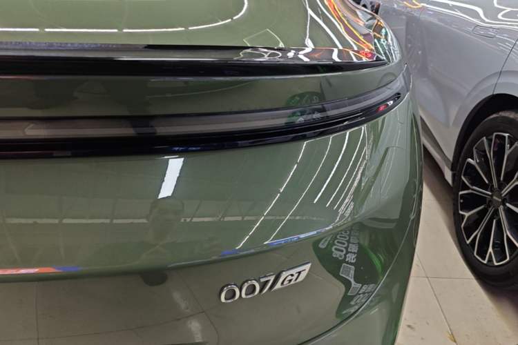 Used Zeekr 007GT 2025 Long-Range Rear-Wheel Drive Intelligent Driving Version 100 kWh Exterior 3