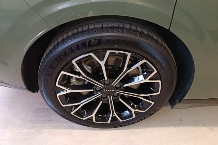 Used Zeekr 007GT 2025 Long-Range Rear-Wheel Drive Intelligent Driving Version 100 kWh Exterior 5