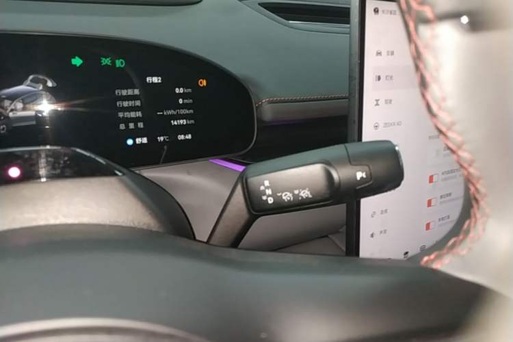 Used Zeekr 007GT 2025 Long-Range Rear-Wheel Drive Intelligent Driving Version 100 kWh Gear Lever