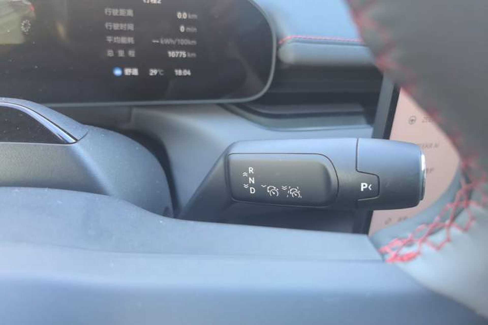 Used Zeekr 007GT 2025 Long-Range Rear-Wheel Drive Intelligent Driving Version 100 kWh Gear Lever