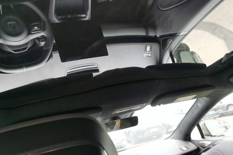 Used Zeekr 007GT 2025 Long-Range Rear-Wheel Drive Intelligent Driving Version 100 kWh Headliner