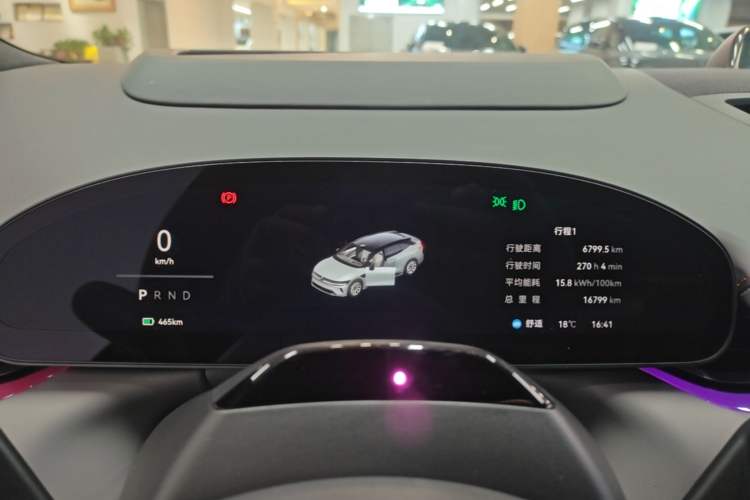 Used Zeekr 007GT 2025 Long-Range Rear-Wheel Drive Intelligent Driving Version 100 kWh Instrument Cluster