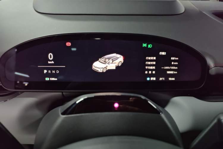 Used Zeekr 007GT 2025 Long-Range Rear-Wheel Drive Intelligent Driving Version 100 kWh Instrument Cluster
