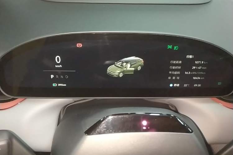Used Zeekr 007GT 2025 Long-Range Rear-Wheel Drive Intelligent Driving Version 100 kWh Instrument Cluster
