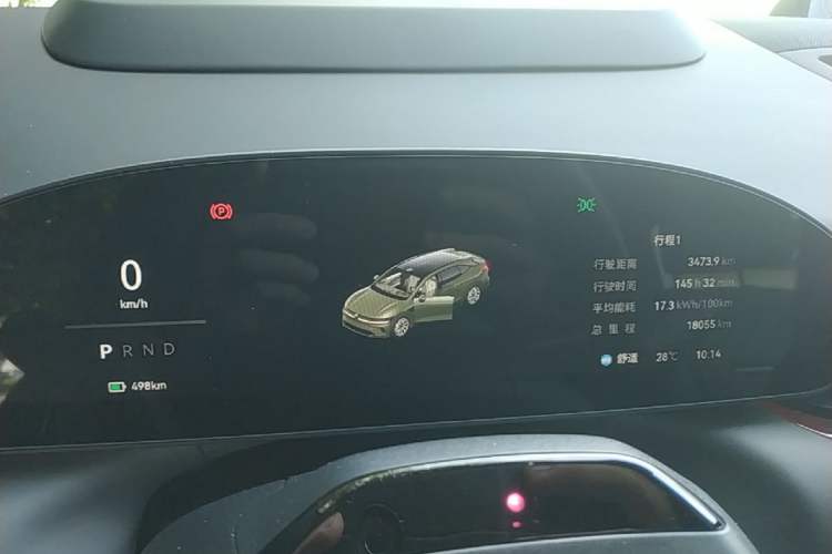 Used Zeekr 007GT 2025 Long-Range Rear-Wheel Drive Intelligent Driving Version 100 kWh Instrument Cluster