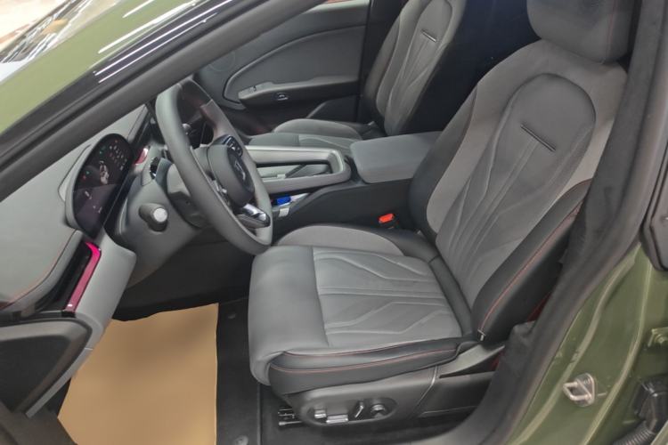 Used Zeekr 007GT 2025 Long-Range Rear-Wheel Drive Intelligent Driving Version 100 kWh Left Front Seat