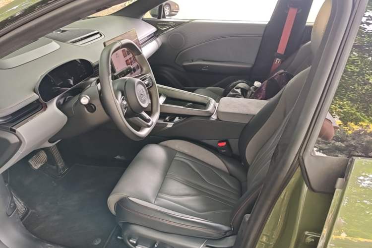 Used Zeekr 007GT 2025 Long-Range Rear-Wheel Drive Intelligent Driving Version 100 kWh Left Front Seat