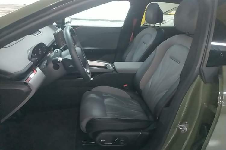 Used Zeekr 007GT 2025 Long-Range Rear-Wheel Drive Intelligent Driving Version 100 kWh Left Front Seat