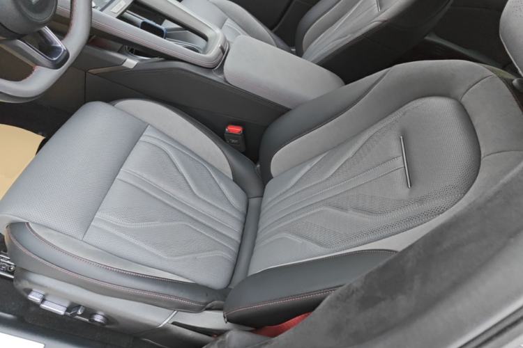 Used Zeekr 007GT 2025 Long-Range Rear-Wheel Drive Intelligent Driving Version 100 kWh Left Front Seat