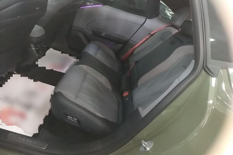 Used Zeekr 007GT 2025 Long-Range Rear-Wheel Drive Intelligent Driving Version 100 kWh Left Rear Seat