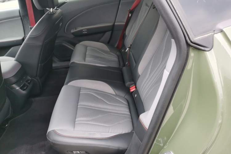 Used Zeekr 007GT 2025 Long-Range Rear-Wheel Drive Intelligent Driving Version 100 kWh Left Rear Seat