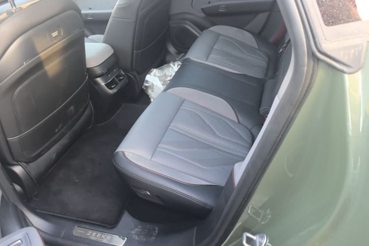 Used Zeekr 007GT 2025 Long-Range Rear-Wheel Drive Intelligent Driving Version 100 kWh Left Rear Seat