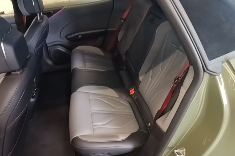 Used Zeekr 007GT 2025 Long-Range Rear-Wheel Drive Intelligent Driving Version 100 kWh Left Rear Seat