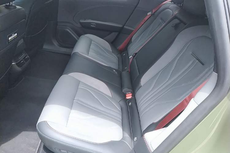 Used Zeekr 007GT 2025 Long-Range Rear-Wheel Drive Intelligent Driving Version 100 kWh Left Rear Seat