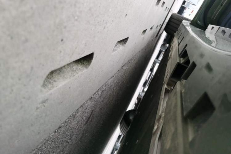 Used Zeekr 007GT 2025 Long-Range Rear-Wheel Drive Intelligent Driving Version 100 kWh Left Side Sill