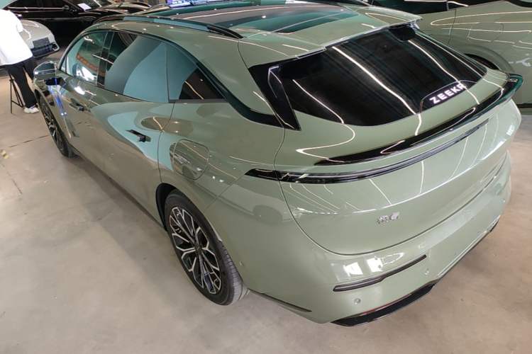 Used Zeekr 007GT 2025 Long-Range Rear-Wheel Drive Intelligent Driving Version 100 kWh Rear Left 45 Deg