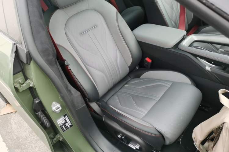 Used Zeekr 007GT 2025 Long-Range Rear-Wheel Drive Intelligent Driving Version 100 kWh Right Front Seat