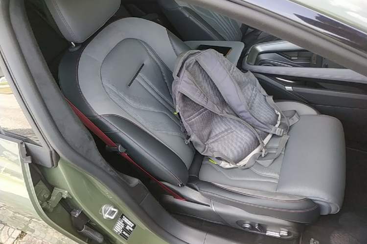 Used Zeekr 007GT 2025 Long-Range Rear-Wheel Drive Intelligent Driving Version 100 kWh Right Front Seat