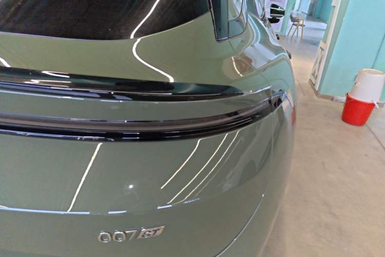 Used Zeekr 007GT 2025 Long-Range Rear-Wheel Drive Intelligent Driving Version 100 kWh Right Rear Taillight