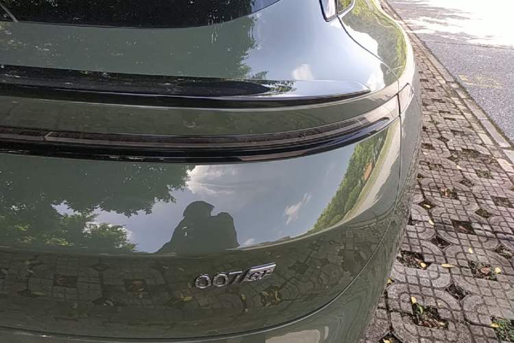Used Zeekr 007GT 2025 Long-Range Rear-Wheel Drive Intelligent Driving Version 100 kWh Right Rear Taillight