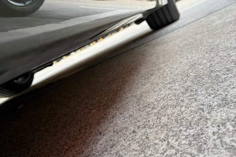 Used Zeekr 007GT 2025 Long-Range Rear-Wheel Drive Intelligent Driving Version 100 kWh Right Side Sill
