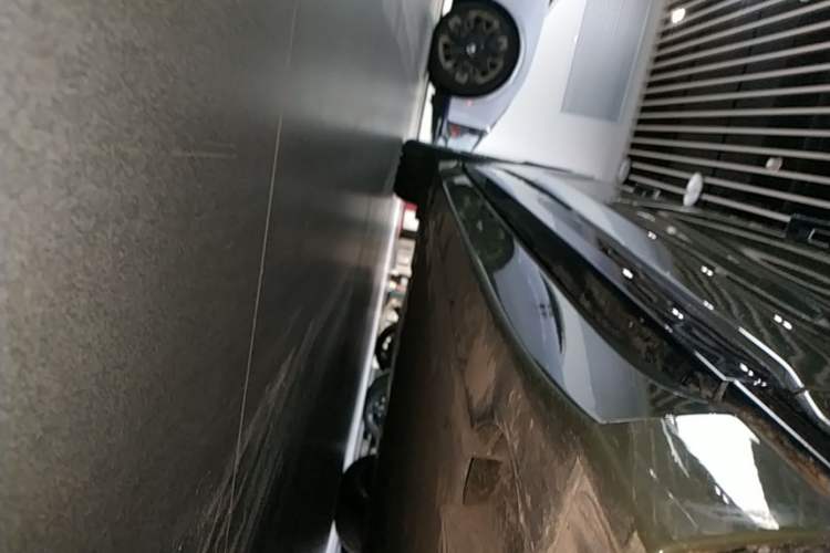 Used Zeekr 007GT 2025 Long-Range Rear-Wheel Drive Intelligent Driving Version 100 kWh Right Side Sill