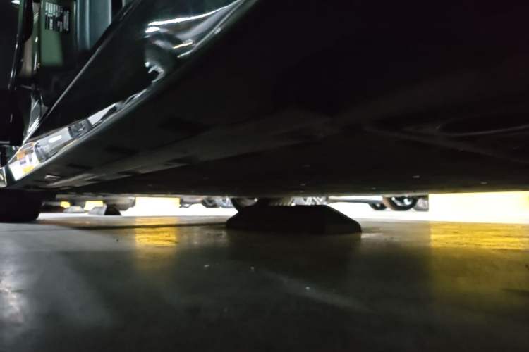 Used Zeekr 007GT 2025 Long-Range Rear-Wheel Drive Intelligent Driving Version 100 kWh Right Side Sill
