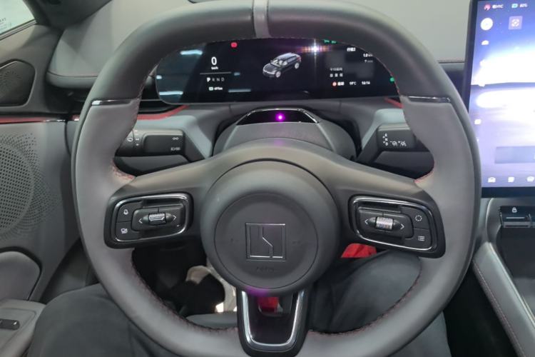 Used Zeekr 007GT 2025 Long-Range Rear-Wheel Drive Intelligent Driving Version 100 kWh Steering Wheel