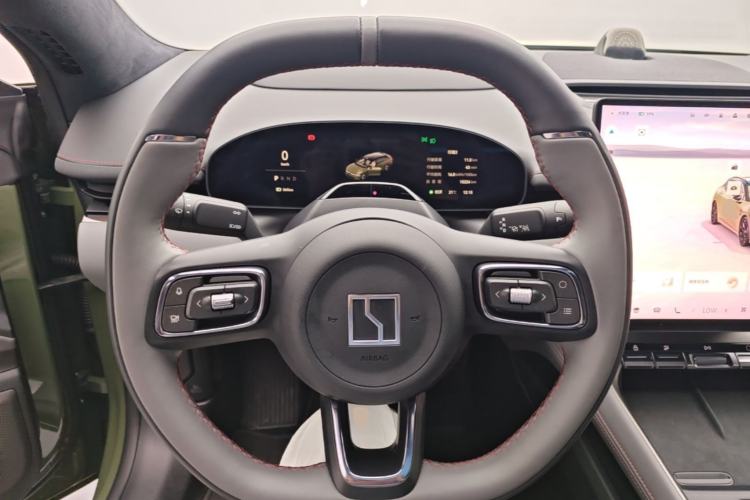 Used Zeekr 007GT 2025 Long-Range Rear-Wheel Drive Intelligent Driving Version 100 kWh Steering Wheel