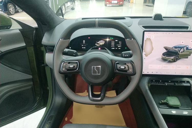 Used Zeekr 007GT 2025 Long-Range Rear-Wheel Drive Intelligent Driving Version 100 kWh Steering Wheel
